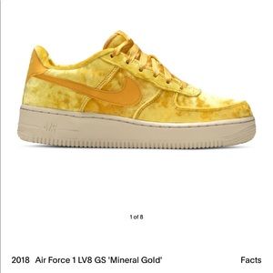 Yellow Velvet Nike air